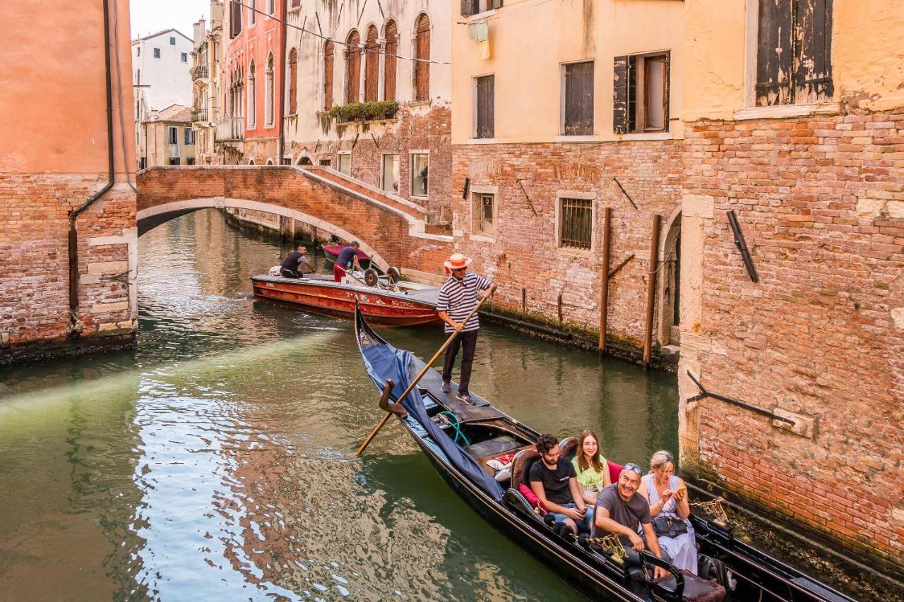 Vintage Nest With @canal View * Venise